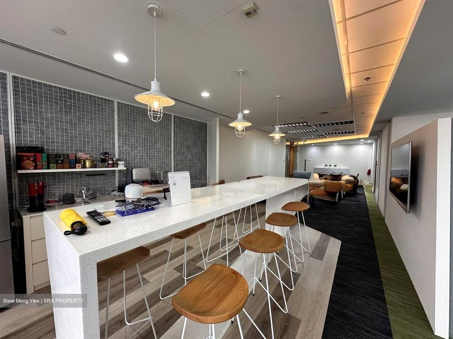 One Raffles Place (D1), Office #534782311
